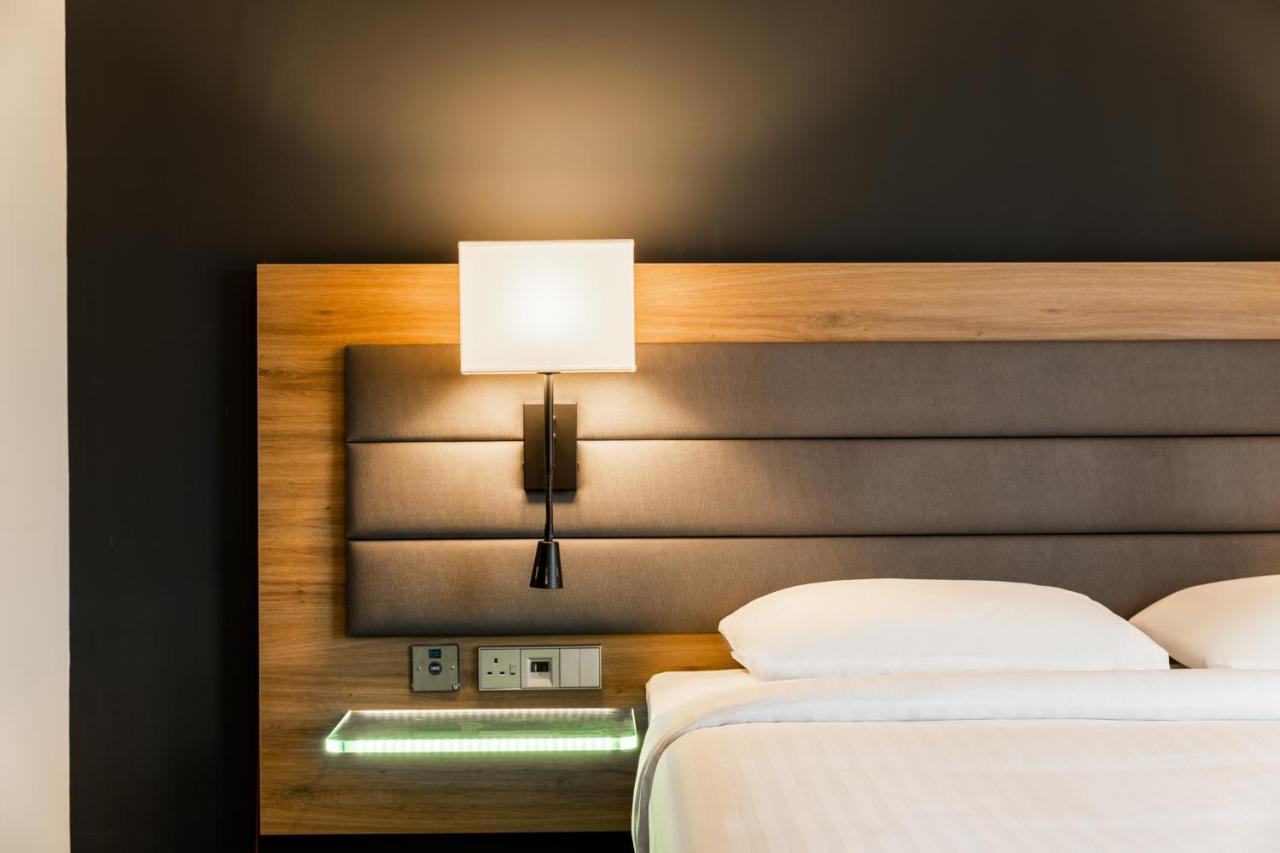 Moxy Glasgow Sec Екстериор снимка